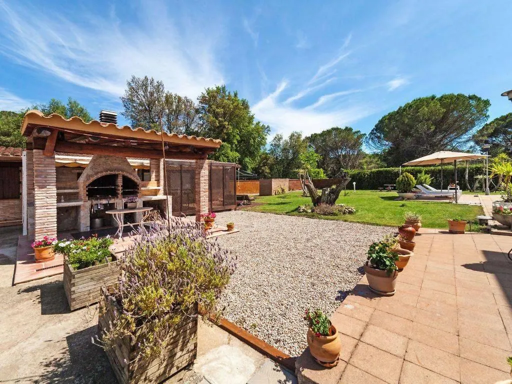 Casa Rustica Con Piscina En Girona Villa Fornells de la Selva 0*,  Spain